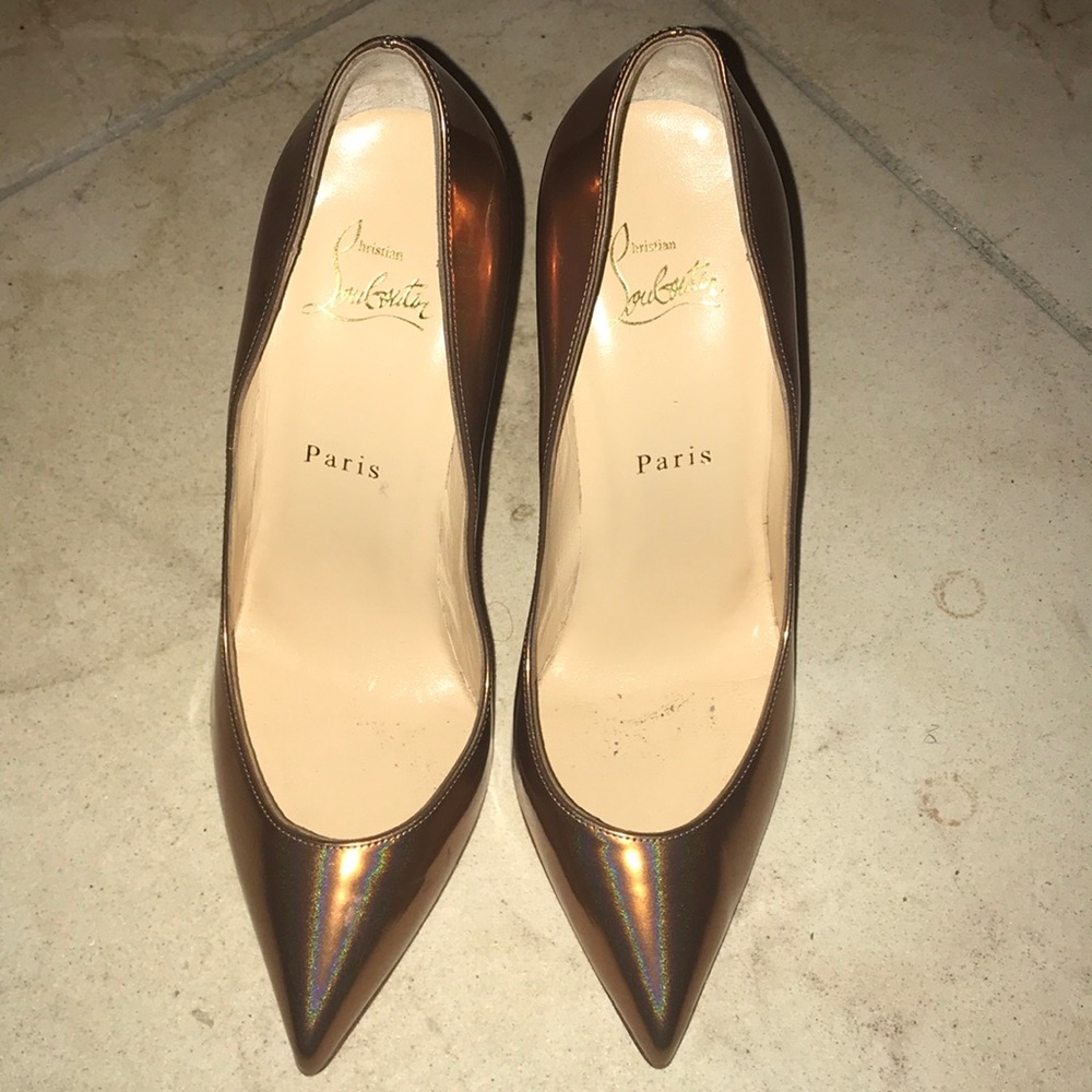Bronze Christian Louboutin heel